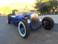 TDer 1932 Ford Pick-up Roadster wurde von Wellbilt Kustoms in Buena Park, Kalifornien gebaut.